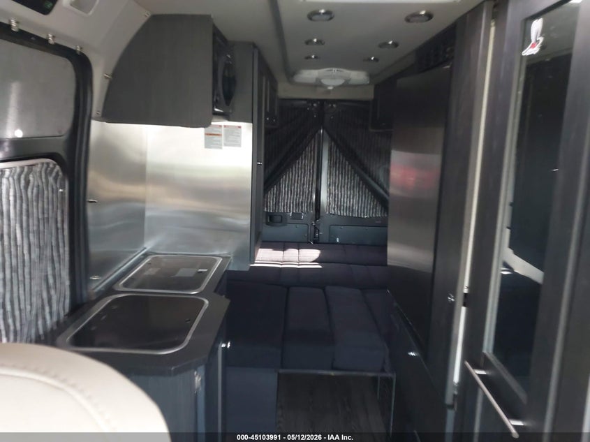 2022 Ram Promaster city VIN 3C6MRVJG4NE105727 IAAI salvage auction — RIGHT SIDE, Rebuilt (Washington), sold $23,550 on 2026-07-09 (photo 8)