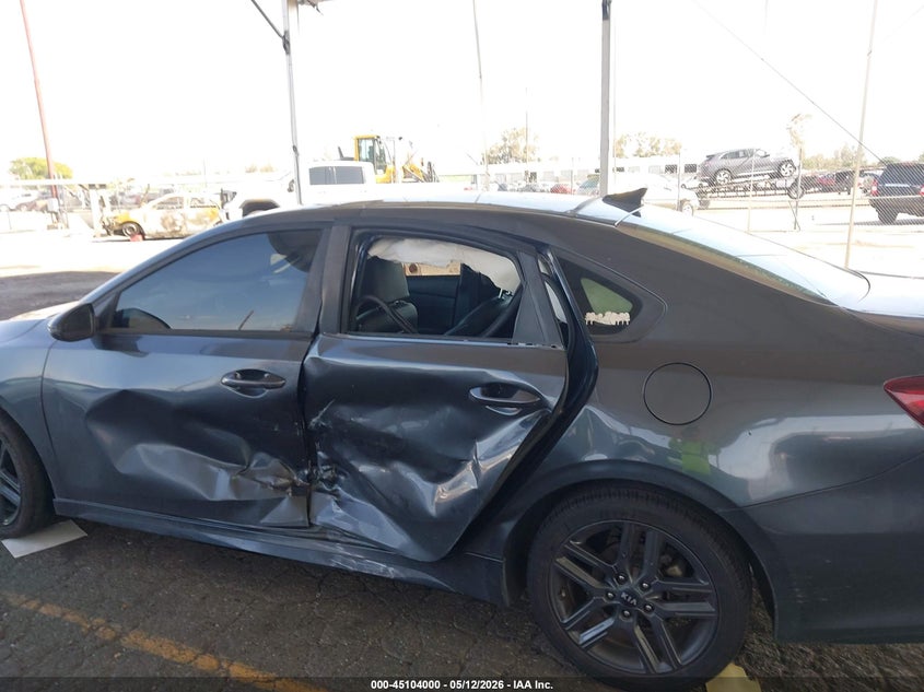 2021 Kia Forte VIN 3KPF34AD3ME299250 IAAI salvage auction — SIDE, Salvage (California), sold $3,550 on 2026-07-22 (photo 6)