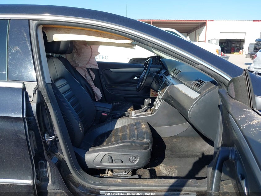 2014 Volkswagen Passat cc VIN WVWBP7AN1EE501433 IAAI salvage auction — LEFT SIDE, Salvage (Texas), sold $650 on 2026-07-07 (photo 5)