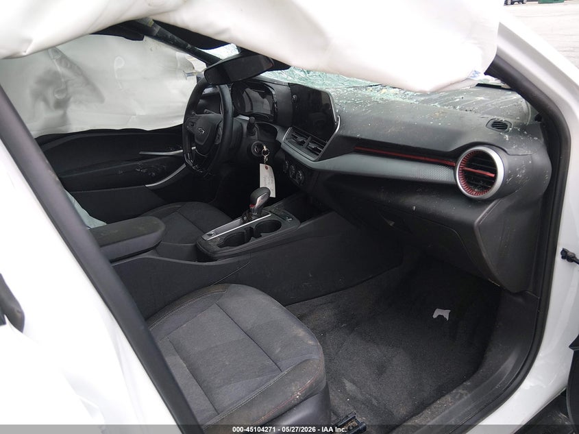 2024 Chevrolet Trax VIN KL77LGE23RC235039 IAAI salvage auction — ROLLOVER, Salvage Title, sold $925 on 2026-07-18 (photo 5)