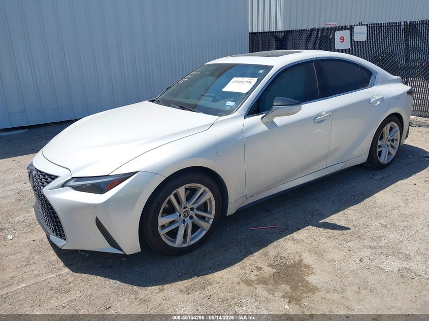 2023 Lexus Is VIN JTHCA1D26P5125026 IAAI salvage auction — RIGHT SIDE, Salvage (Texas), sold $12,600 on 2026-07-07 (photo 2)