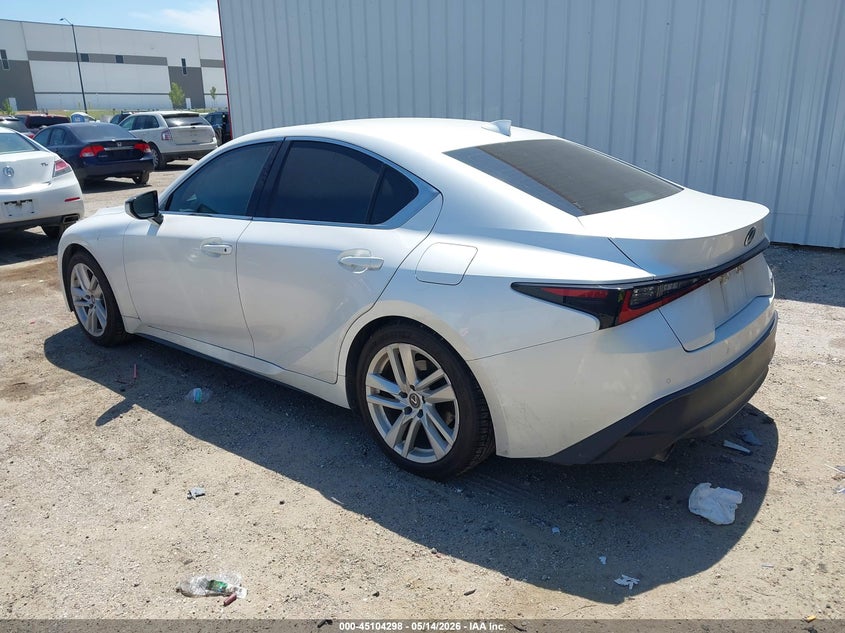 2023 Lexus Is VIN JTHCA1D26P5125026 IAAI salvage auction — RIGHT SIDE, Salvage (Texas), sold $12,600 on 2026-07-07 (photo 3)