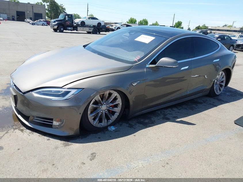 2016 Tesla Model s VIN 5YJSA1E40GF152931 IAAI salvage auction — LEFT SIDE, Salvage (California), sold $6,100 on 2026-07-30 (photo 2)