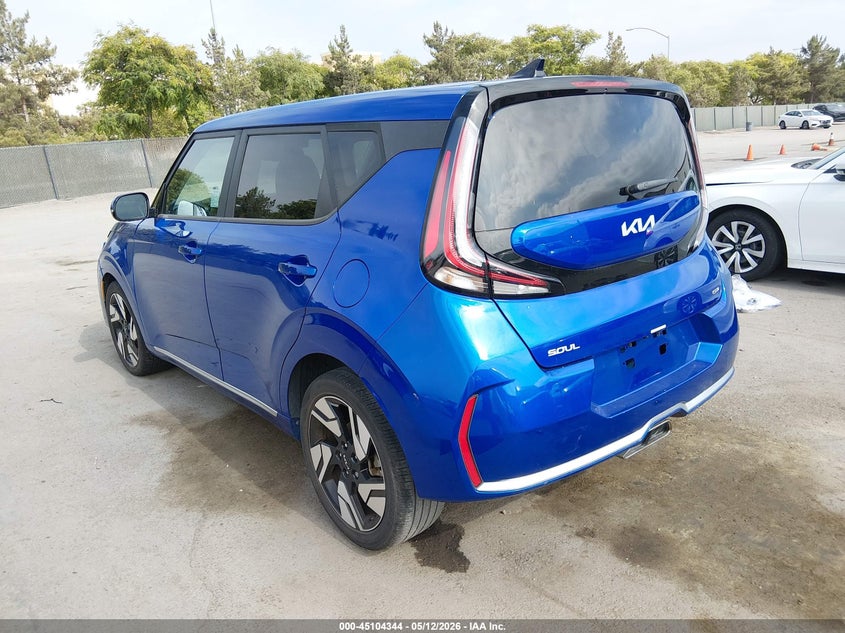 2023 Kia Soul VIN KNDJ53AU9P7200675 IAAI salvage auction — RIGHT SIDE, Salvage (California), sold $2,875 on 2026-07-20 (photo 3)