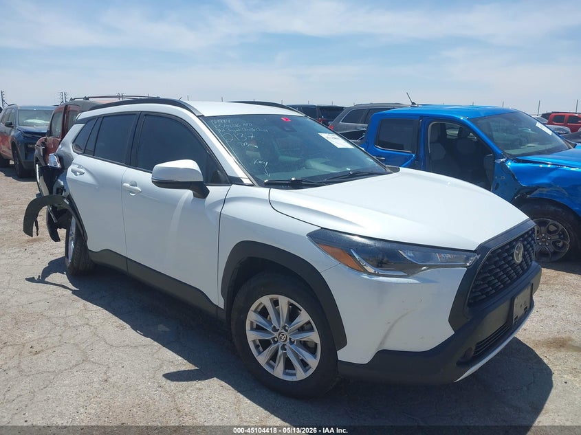 2022 Toyota Corolla cross VIN 7MUCAAAG0NV012137 — IAAI salvage auction photo