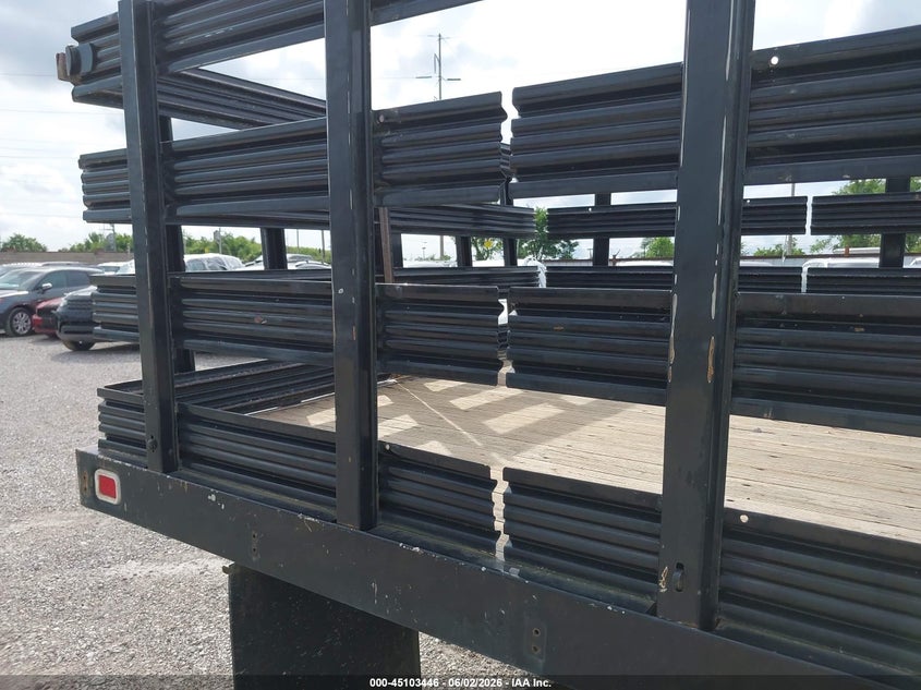 2017 Ford F-350 VIN 1FDRF3G63HED72752 IAAI salvage auction — REAR END, Sf97 (Missouri), sold $15,275 on 2026-07-09 (photo 6)