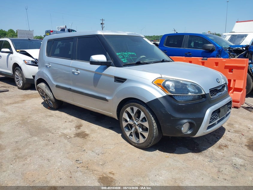 2013 Kia Soul VIN KNDJT2A68D7549937 IAAI salvage auction — RIGHT SIDE, Salvage (Oklahoma), sold $375 on 2026-07-15 (photo 1)
