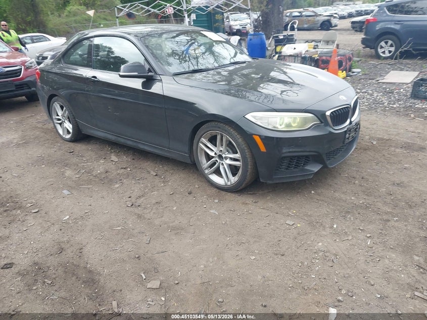 2014 BMW 2er VIN WBA1F5C5XEV255866 IAAI salvage auction — REAR END, Mv-907A (New York), sold $1,050 on 2026-07-28 (photo 1)