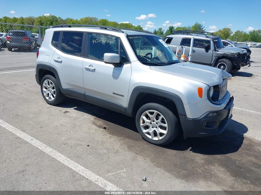 2015 Jeep Renegade VIN ZACCJBBT8FPB47926 IAAI salvage auction — FRONT END, Clear (Indiana), sold $800 on 2026-07-10 (photo 1)