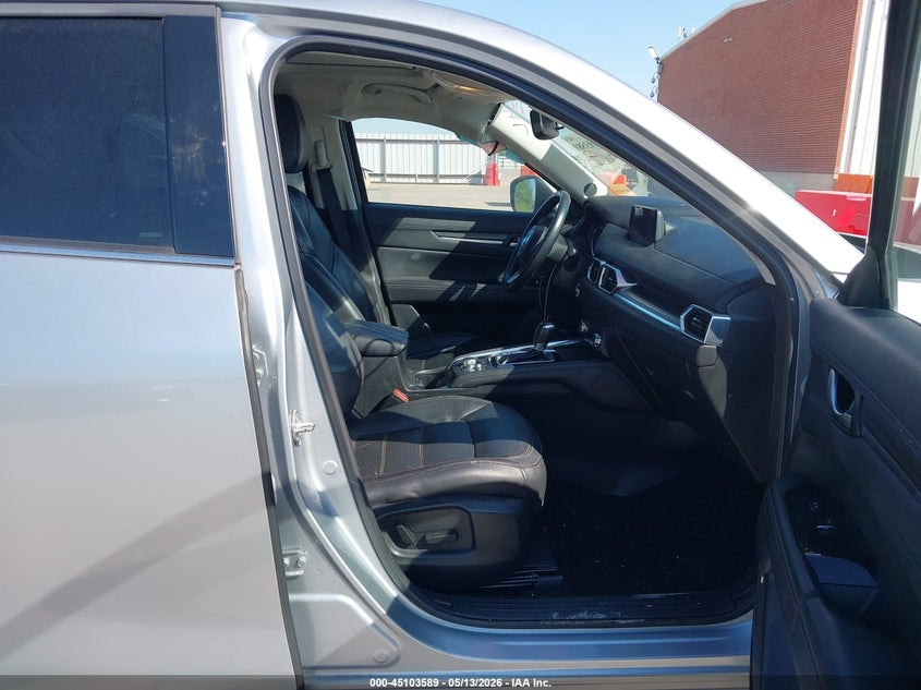 2018 Mazda Cx-5 VIN JM3KFADM5J0389799 IAAI salvage auction — SIDE, Salvage Title, sold $5,600 on 2026-07-29 (photo 5)