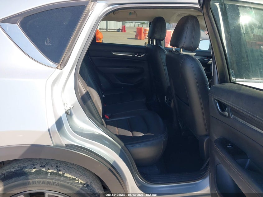 2018 Mazda Cx-5 VIN JM3KFADM5J0389799 IAAI salvage auction — SIDE, Salvage Title, sold $5,600 on 2026-07-29 (photo 8)