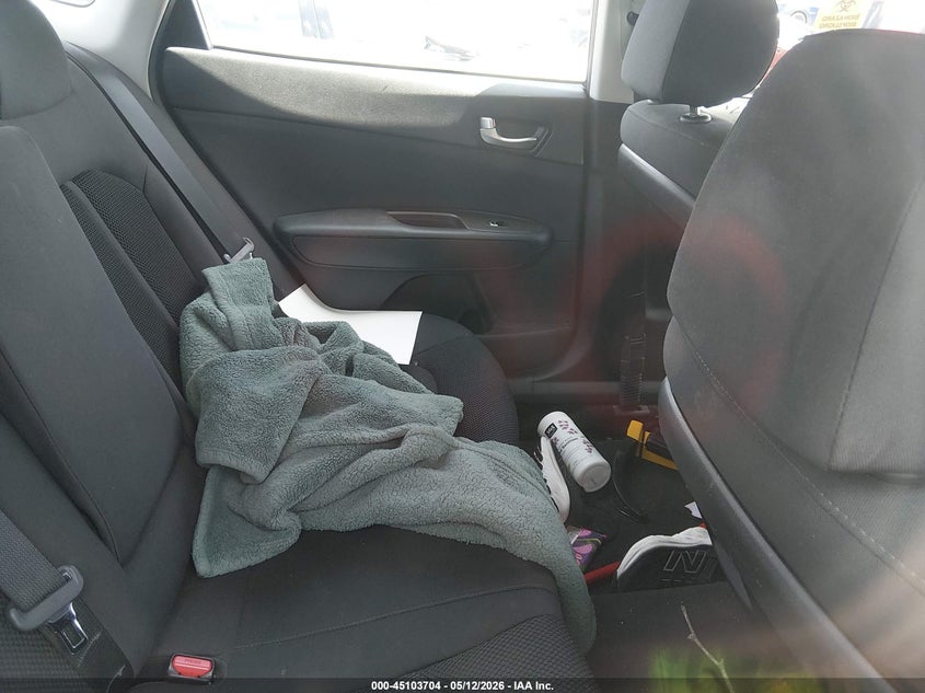 2019 Kia Optima VIN 5XXGT4L38KG289407 IAAI salvage auction — RIGHT FRONT, Salvage Title, sold $775 on 2026-07-22 (photo 8)