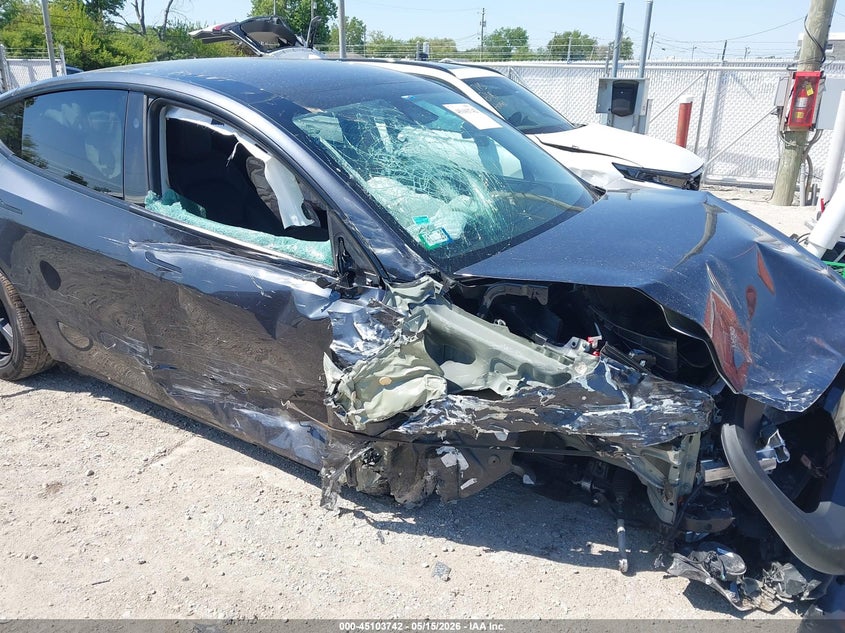 2026 Tesla Model y VIN 7SAYGDED8TA441821 IAAI salvage auction — BIOHAZARD/CHEMICAL, Salvage (Illinois), sold $7,400 on 2026-07-17 (photo 6)