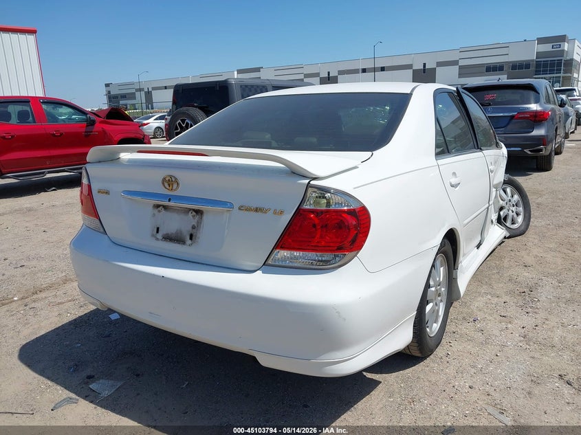 2006 Toyota Camry VIN JTDBE32K063049975 IAAI salvage auction — FRONT END, Salvage (Texas), sold $575 on 2026-07-07 (photo 4)