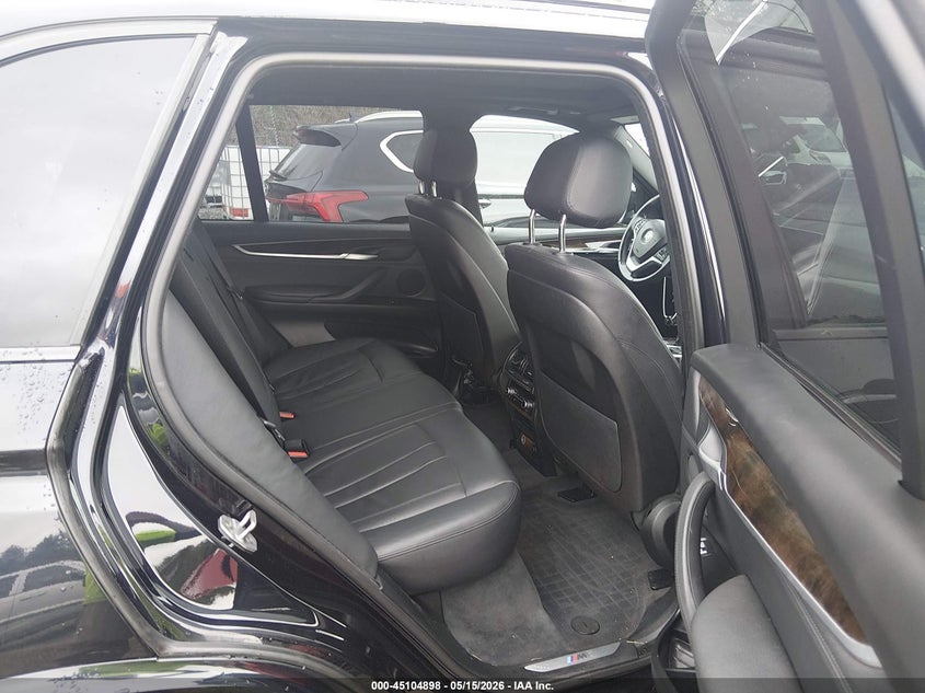 2015 BMW X5 VIN 5UXKR0C55F0P07690 IAAI salvage auction — LEFT SIDE, Salvage (Massachusetts), sold $4,600 on 2026-07-10 (photo 8)