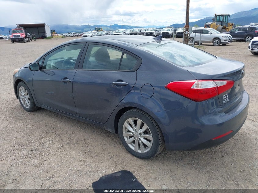 2016 Kia Forte VIN KNAFX4A67G5462727 IAAI salvage auction — RIGHT FRONT, Salvage (Montana), sold $300 on 2026-07-15 (photo 3)