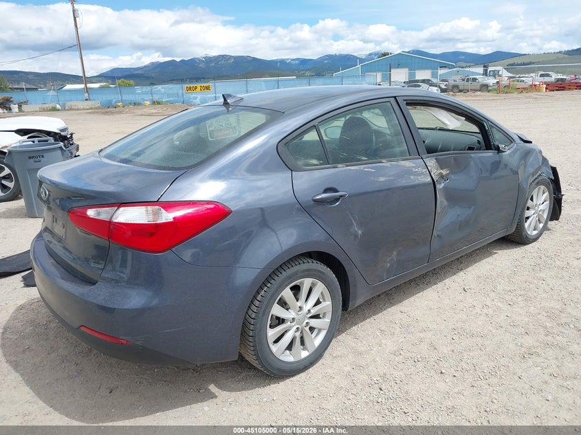 2016 Kia Forte VIN KNAFX4A67G5462727 IAAI salvage auction — RIGHT FRONT, Salvage (Montana), sold $300 on 2026-07-15 (photo 4)