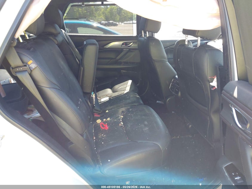 2019 Mazda Cx-9 VIN JM3TCBDYXK0301725 IAAI salvage auction — RIGHT FRONT, Salvage (Massachusetts), sold $3,500 on 2026-07-17 (photo 8)