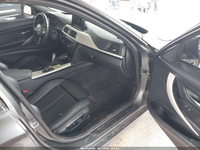 2014 BMW 3er VIN WBA3C3G55ENS72431 IAAI salvage auction — LEFT REAR, Salvage (Connecticut), sold $1,600 on 2026-08-08 (photo 5)