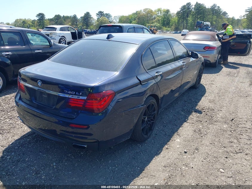 2013 BMW 7er VIN WBAYF4C56DD127816 IAAI salvage auction — REAR END, Mv-907A (New York), sold $50 on 2026-07-28 (photo 4)