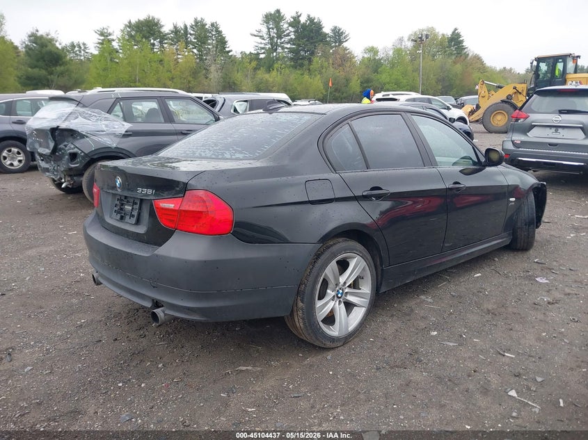 2011 BMW 3 series VIN WBAPL5G57BNN22812 IAAI salvage auction — FRONT END, Salvage (Vermont), sold $400 on 2026-07-10 (photo 4)