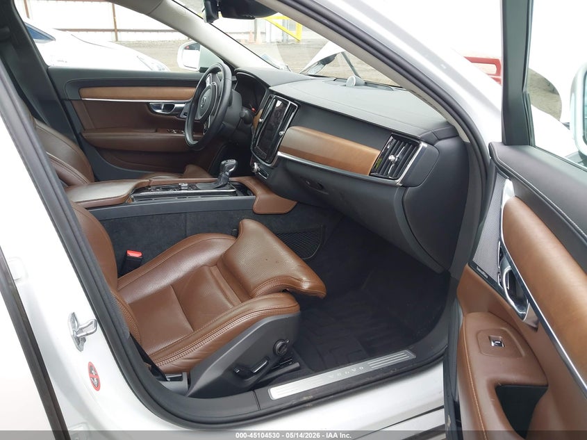 2018 Volvo S90 VIN LVY992ML3JP005725 IAAI salvage auction — FRONT END, Bill Of Sale (Washington), sold $3,725 on 2026-07-21 (photo 5)