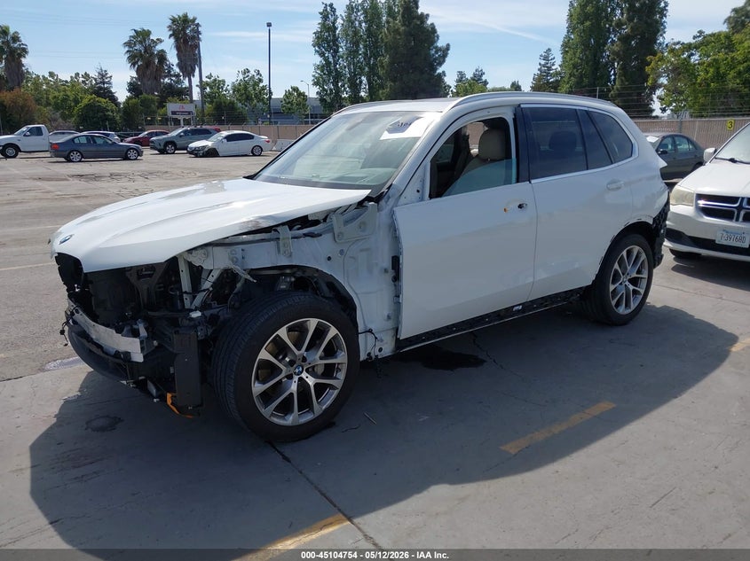 2022 BMW X5 VIN 5UXCR6C02N9N09817 IAAI salvage auction — FRONT & REAR, Salvage (California), sold $20,500 on 2026-07-25 (photo 2)
