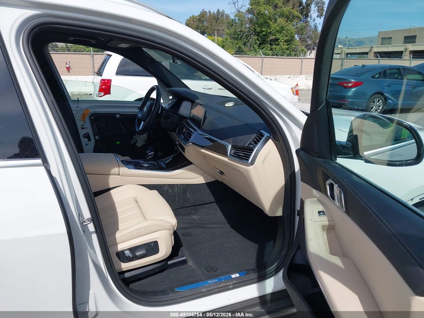 2022 BMW X5 VIN 5UXCR6C02N9N09817 IAAI salvage auction — FRONT & REAR, Salvage (California), sold $20,500 on 2026-07-25 (photo 5)