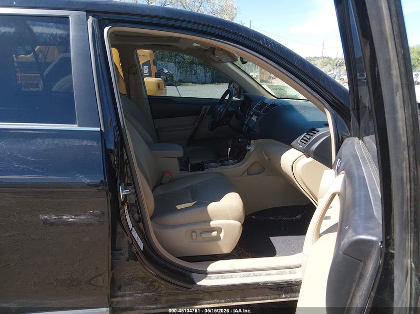 2013 Toyota Highlander VIN 5TDDK3EHXDS201676 IAAI salvage auction — RIGHT FRONT, Salvage (Montana), sold $3,150 on 2026-07-15 (photo 5)