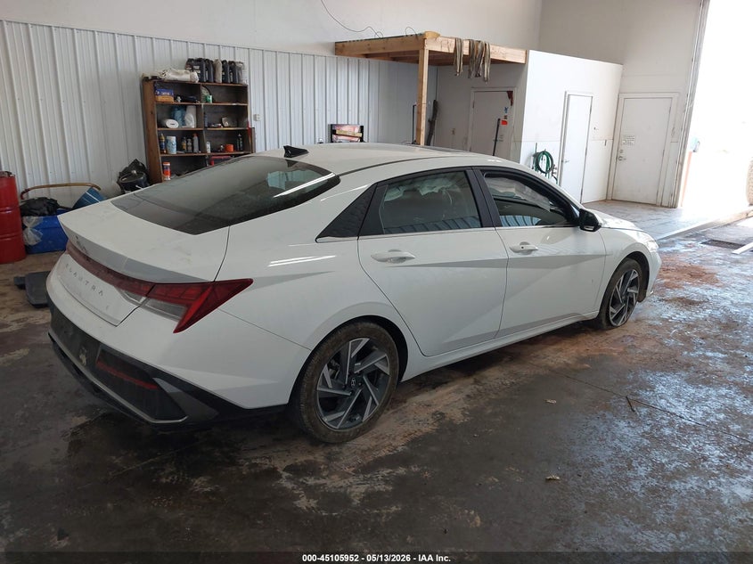 2024 Hyundai Elantra VIN KMHLS4DG5RU788278 IAAI salvage auction — FRONT END, Regular (South Dakota), sold $4,400 on 2026-07-17 (photo 4)