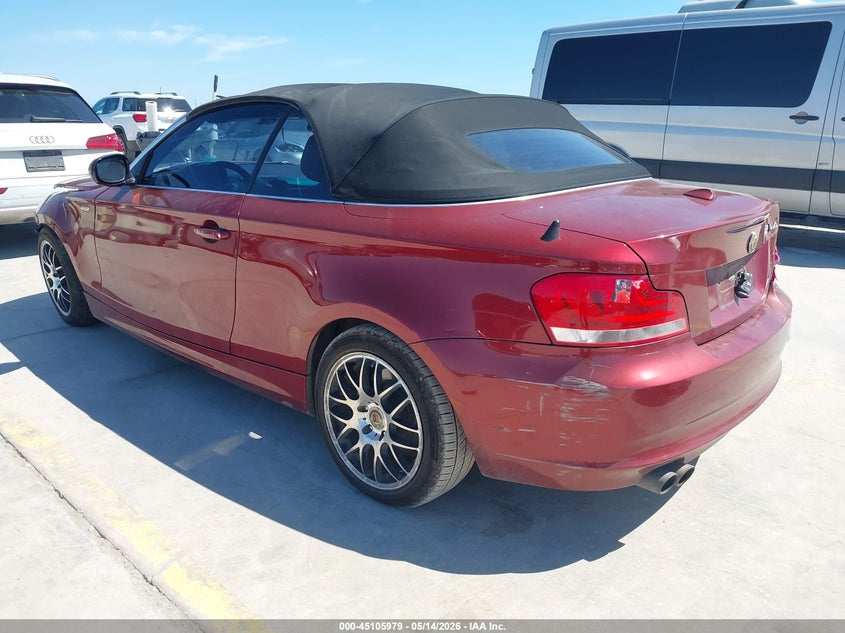 2013 BMW 1er VIN WBAUL7C51DVU08442 IAAI salvage auction — FRONT & REAR, Wait Title, sold $675 on 2026-08-19 (photo 3)