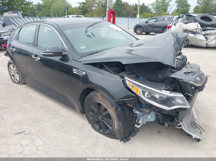 2017 Kia Optima VIN 5XXGT4L33HG155171 IAAI salvage auction — UNKNOWN, Salvage (Illinois), sold $475 on 2026-07-14 (photo 1)