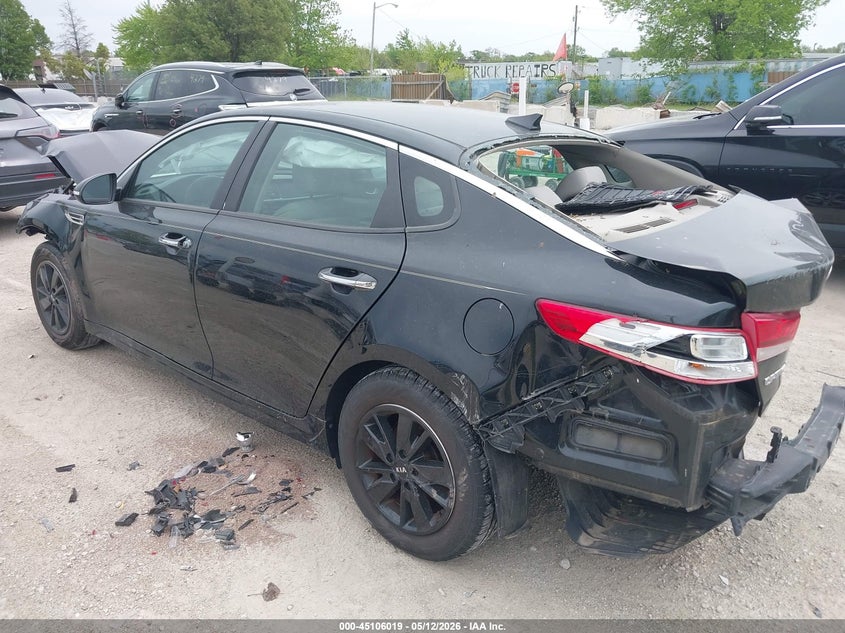 2017 Kia Optima VIN 5XXGT4L33HG155171 IAAI salvage auction — UNKNOWN, Salvage (Illinois), sold $475 on 2026-07-14 (photo 3)