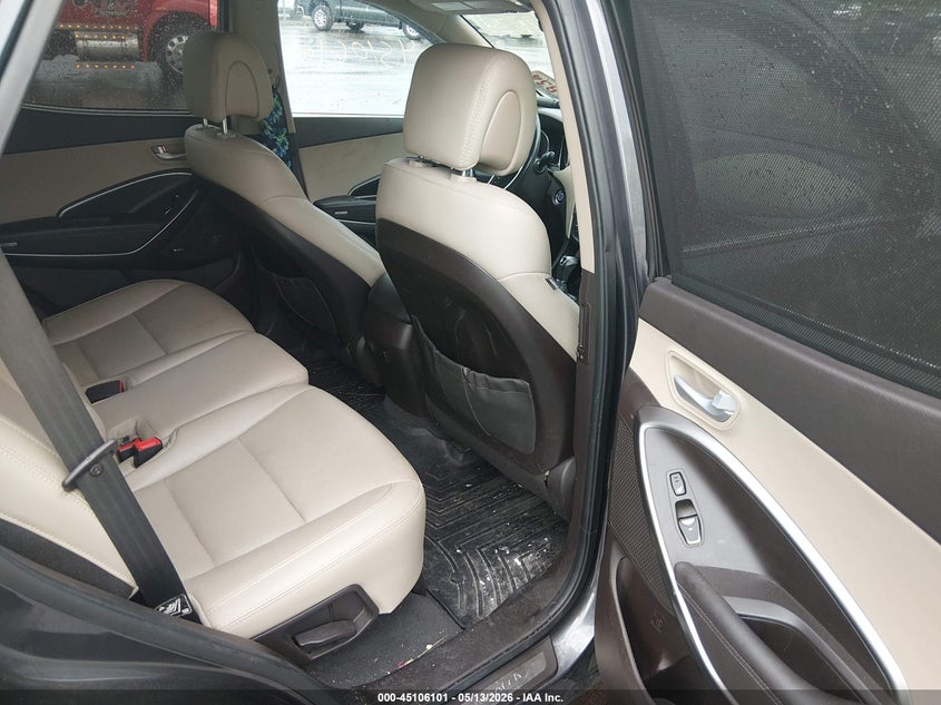 2017 Hyundai Santa fe VIN 5XYZUDLB0HG464900 IAAI salvage auction — SIDE, Salvage (Idaho), sold $2,550 on 2026-07-16 (photo 8)