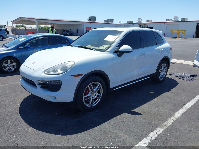 2014 Porsche Cayenne VIN WP1AA2A28ELA93187 IAAI salvage auction — UNKNOWN, Salvage (Nevada), sold $3,650 on 2026-07-31 (photo 2)