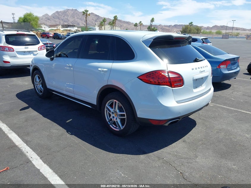 2014 Porsche Cayenne VIN WP1AA2A28ELA93187 IAAI salvage auction — UNKNOWN, Salvage (Nevada), sold $3,650 on 2026-07-31 (photo 3)