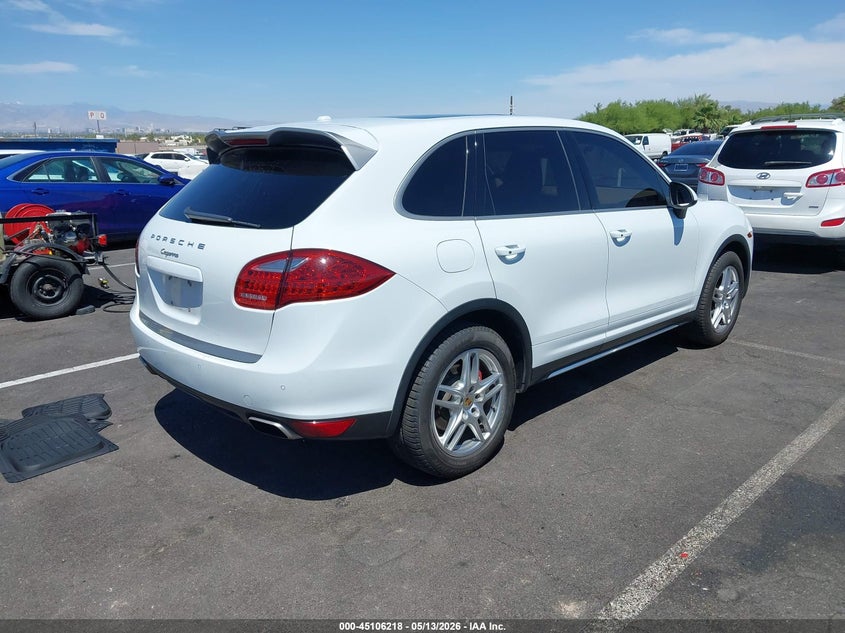 2014 Porsche Cayenne VIN WP1AA2A28ELA93187 IAAI salvage auction — UNKNOWN, Salvage (Nevada), sold $3,650 on 2026-07-31 (photo 4)