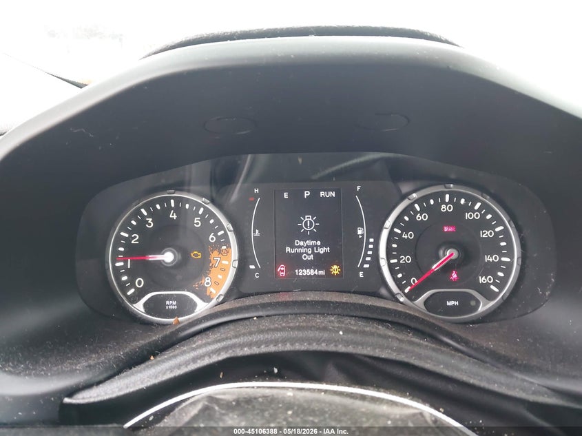 2017 Jeep Renegade VIN ZACCJBBB2HPG64309 IAAI salvage auction — FRONT END, Clear (Indiana), sold $1,300 on 2026-07-29 (photo 7)