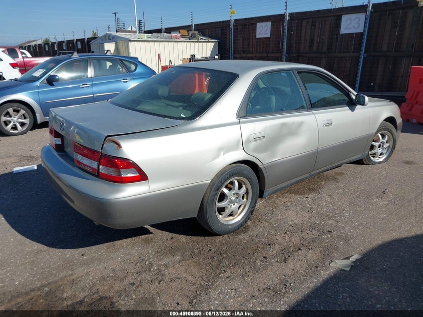 1999 Lexus Es 300 VIN JT8BF28G6X5059618 IAAI salvage auction — LEFT REAR, Salvage (Idaho), sold $125 on 2026-07-14 (photo 4)