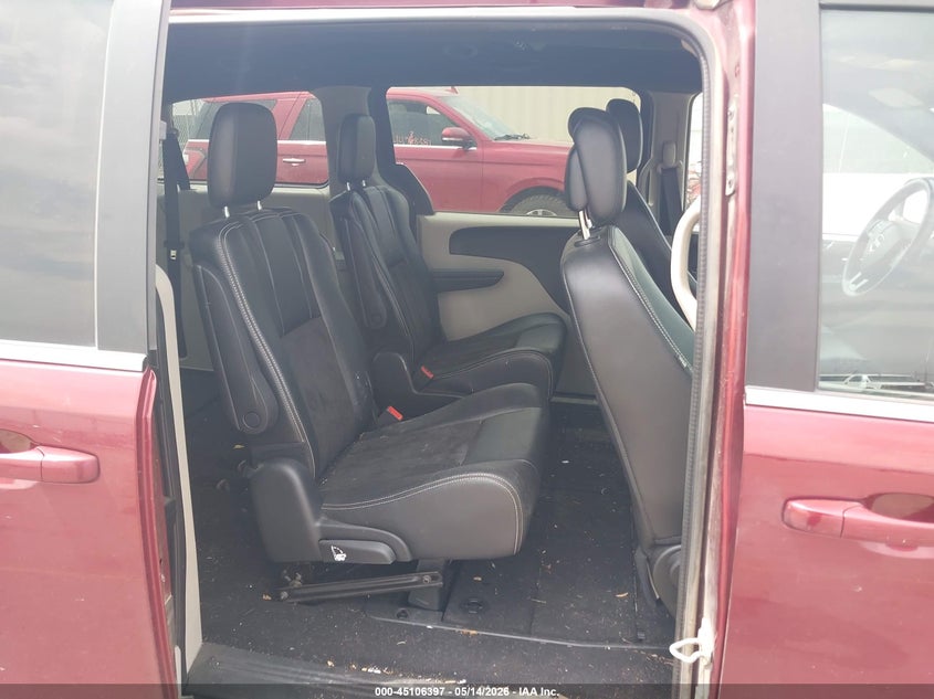 2019 Dodge Caravan VIN 2C4RDGCGXKR543510 IAAI salvage auction — FRONT END, Regular (South Dakota), sold $975 on 2026-07-09 (photo 8)
