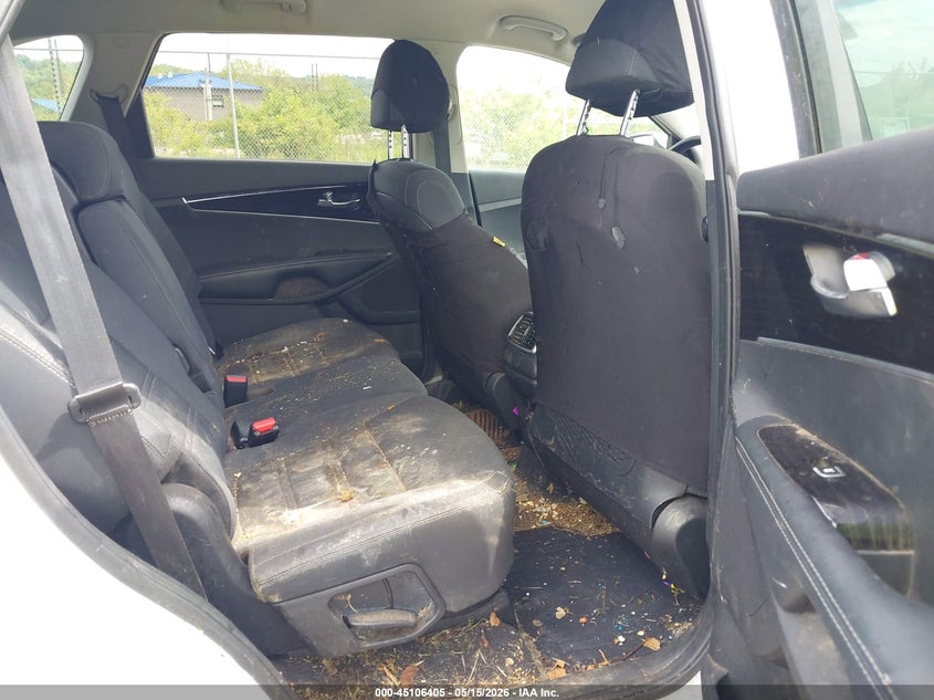 2019 Kia Sorento VIN 5XYPGDA31KG576557 IAAI salvage auction — FRONT END, Salvage (Pennsylvania), sold $2,250 on 2026-07-28 (photo 8)