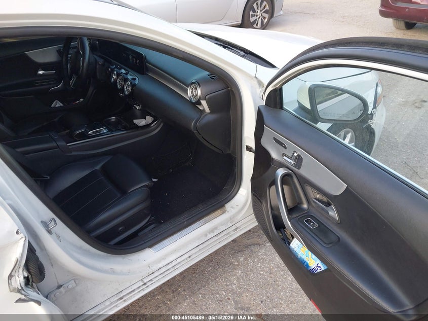 2020 Mercedes-benz A-klasse VIN W1K3G4EB9LW045908 IAAI salvage auction — RIGHT SIDE, Salvage (Texas), sold $3,550 on 2026-07-06 (photo 5)