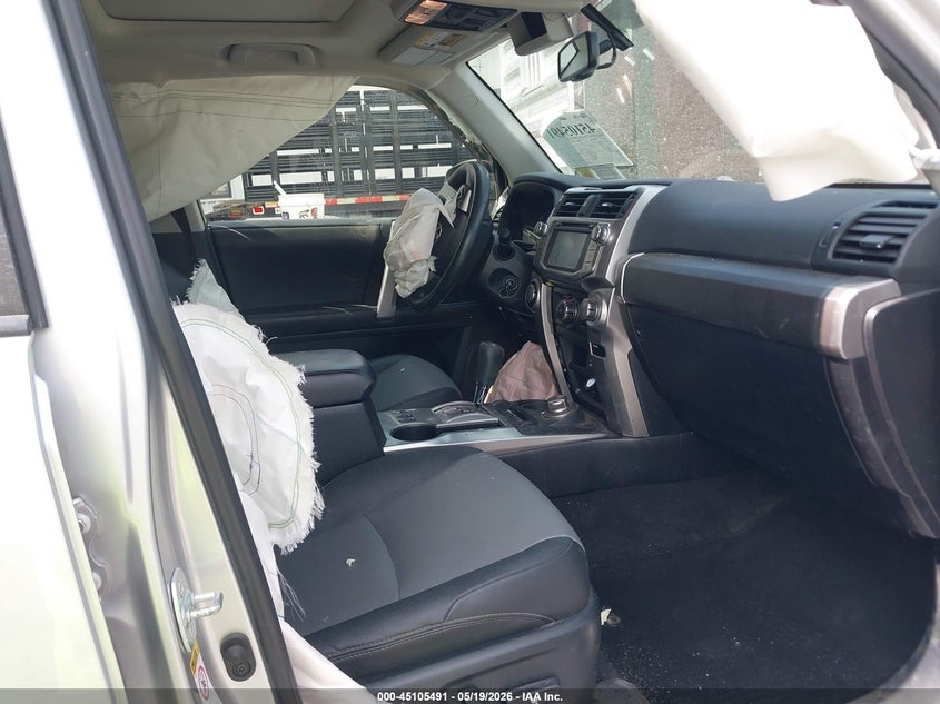 2019 Toyota 4runner VIN JTEBU5JR6K5713199 IAAI salvage auction — FRONT END, Salvage Title, sold $8,700 on 2026-08-21 (photo 5)