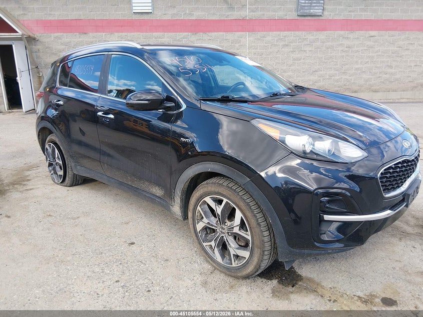 2020 Kia Sportage VIN KNDPNCAC5L7781927 IAAI salvage auction — SIDE, Salvage (Maine), sold $4,550 on 2026-07-09 (photo 1)