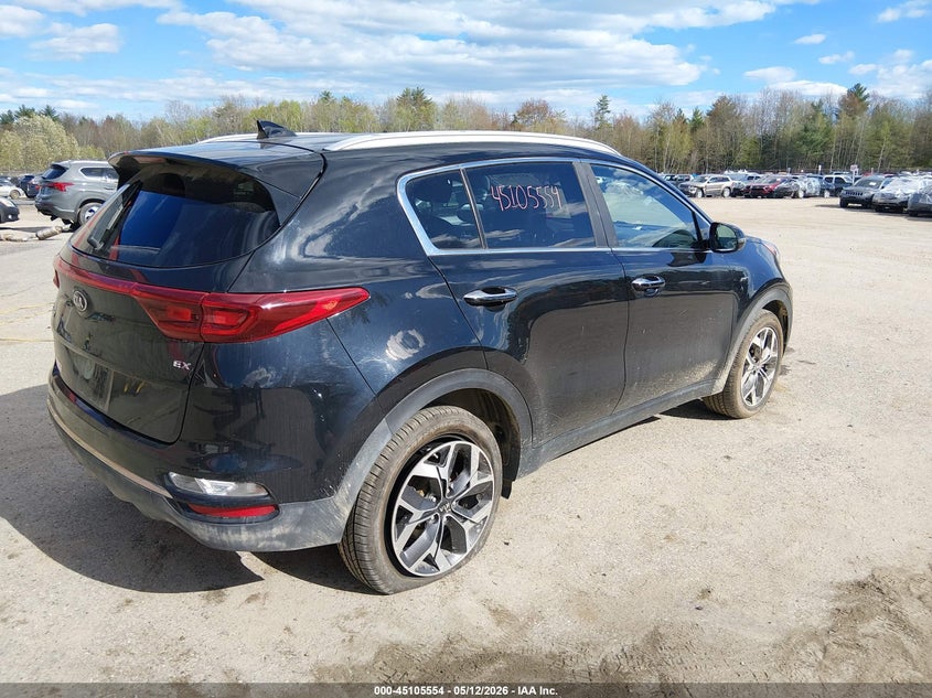 2020 Kia Sportage VIN KNDPNCAC5L7781927 IAAI salvage auction — SIDE, Salvage (Maine), sold $4,550 on 2026-07-09 (photo 4)