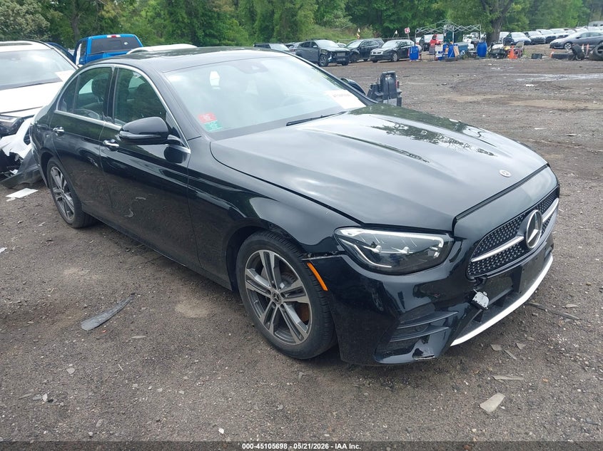 2021 Mercedes-benz E-klasse VIN W1KZF8EB5MA932313 — IAAI salvage auction photo
