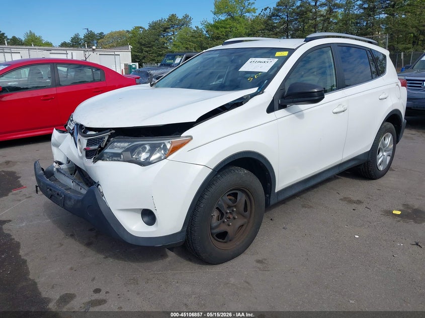 2015 Toyota Rav 4 VIN JTMBFREV3FJ040608 IAAI salvage auction — FRONT END, Salvage (Alabama), sold $4,950 on 2026-08-01 (photo 2)