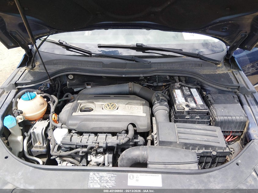 2010 Volkswagen Cc VIN WVWML7AN7AE500544 IAAI salvage auction — RIGHT SIDE, Salvage (Ohio), sold $625 on 2026-07-23 (photo 8)