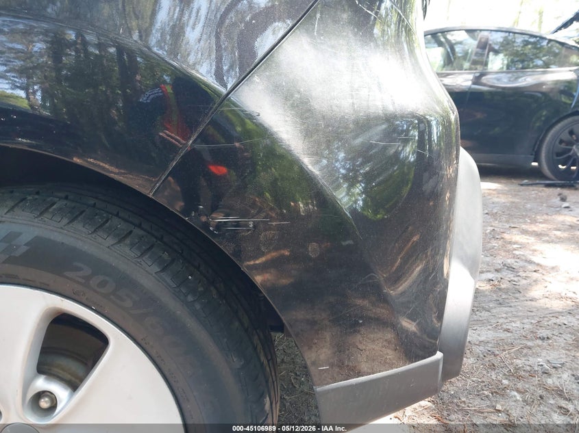 2014 Kia Soul VIN KNDJN2A29E7067129 IAAI salvage auction — NORMAL WEAR, Clear (Virginia), sold $350 on 2026-07-07 (photo 6)