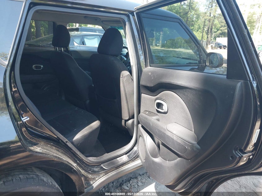 2014 Kia Soul VIN KNDJN2A29E7067129 IAAI salvage auction — NORMAL WEAR, Clear (Virginia), sold $350 on 2026-07-07 (photo 8)